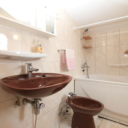 Maria 64 Apartment Vodnjan