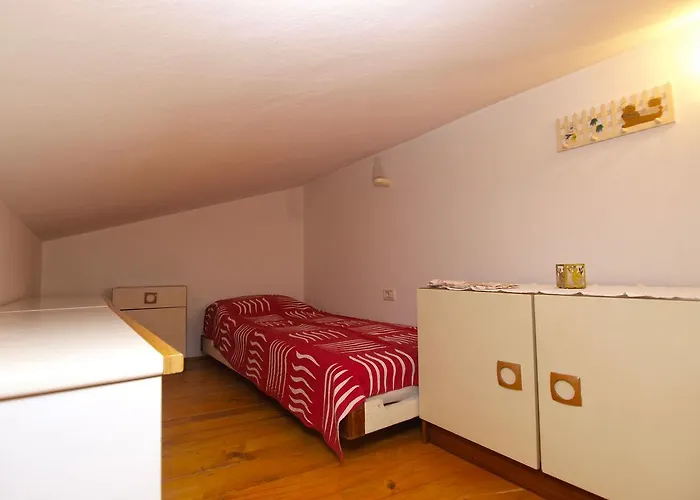 Maria 64 * Vodnjan